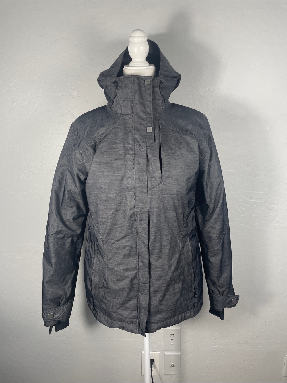 Columbia Heathered Gray Two in One Interchange Ski Snow Jacket Size Medium